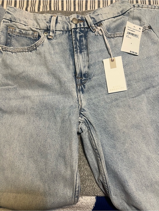 Good American Denim - Good American Mid-Rise Relaxed Fit Jeans
